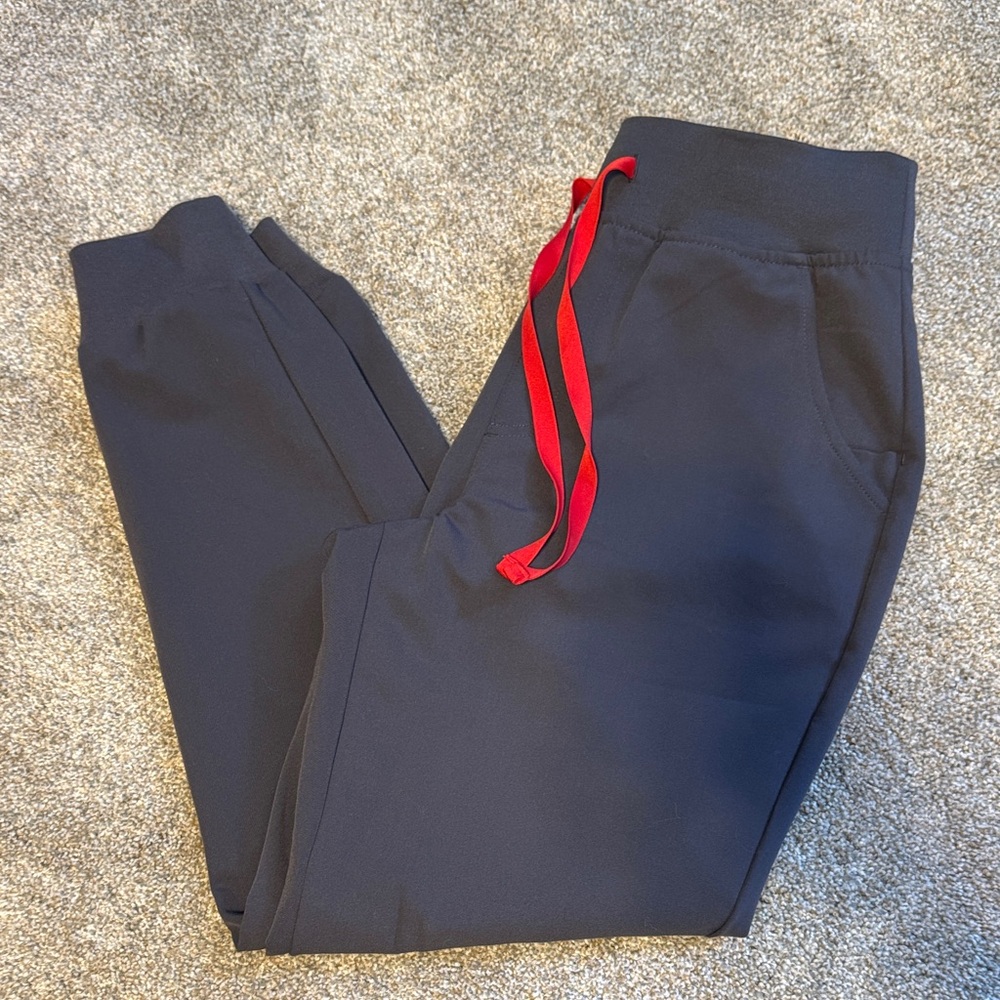 Figs Women’s Charcoal Zamora High Waisted Joggers